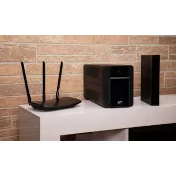 &divide; Sai apc bx2200mi-gr back ups 2200va 1200w 4xschuko avr formato torre