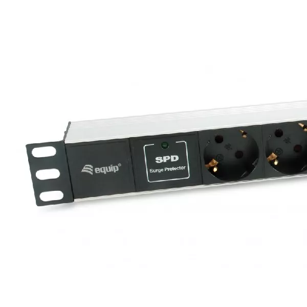 &divide; Regleta alimentacion aluminio rack 19" 1u 7 tomas tipo shucko euro + 2 tomas usb con protector spd c