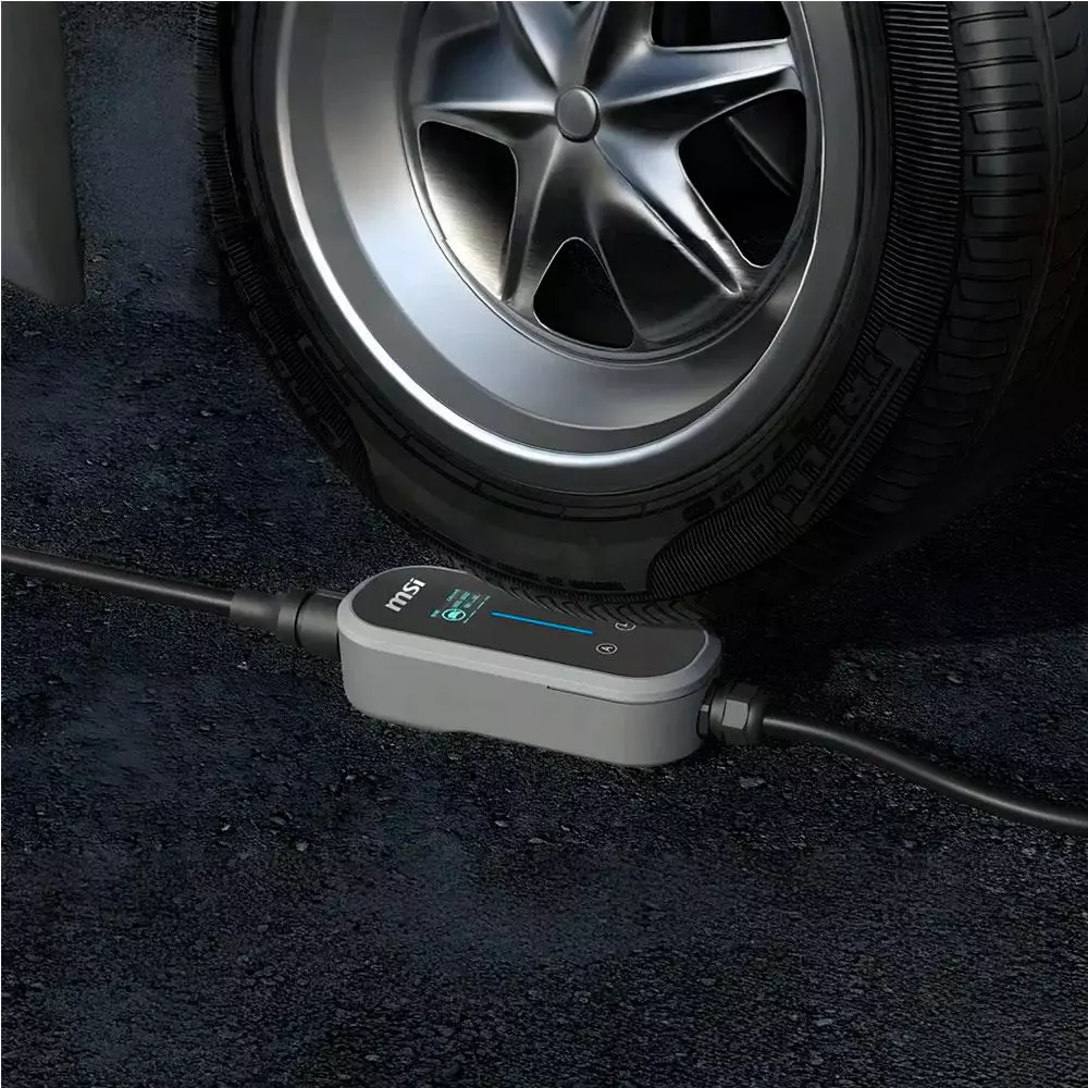 Cargador Coche El&eacute;ctrico MSI EVSE EZgo Gris 7kW Tipo 2 Cable 5m / 9S6-C80612-024