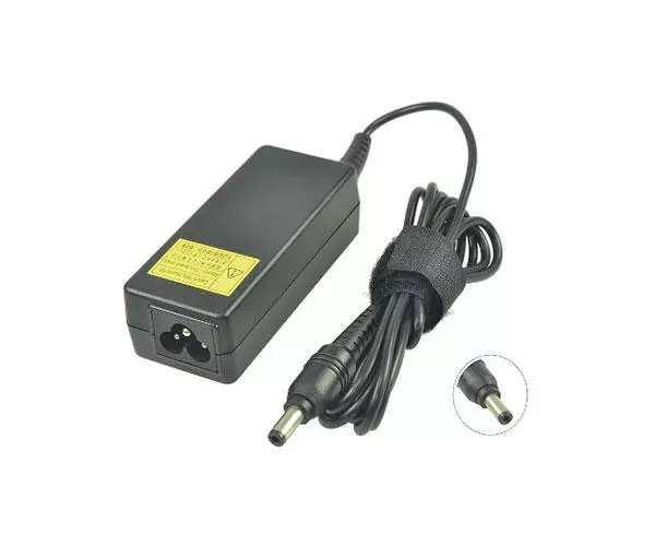 Cargador original para port&aacute;til TOSHIBA 45W 19V 2.37A 5.5x2.5 mm