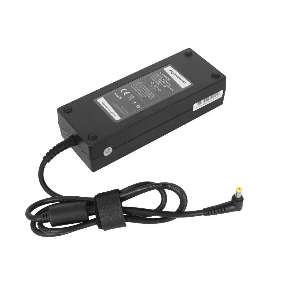 Cargador para port&aacute;til Acer / Asus / Toshiba 135W 19.5V 6.92A 5.5 mm x 1.7 mm Movano
