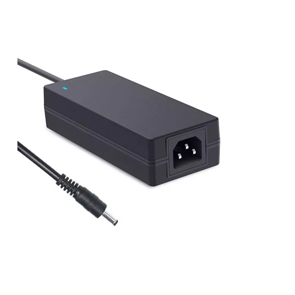 Cargador gen&eacute;rico para port&aacute;til 36W 12V 3A 3.5x1.35 mm Dayma