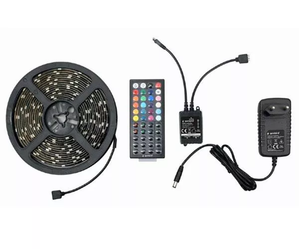 Tira de Luces LED / 5 metros / RGB / Control remoto / Resistencia al agua Ip65 / Incluye alimentador / Gembird / Led-s-rgb500-01
