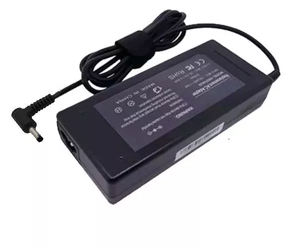 Cargador compatible para port&aacute;til DELL 150W 19.5V 7.7A 4.5x3.0 mm Dayma
