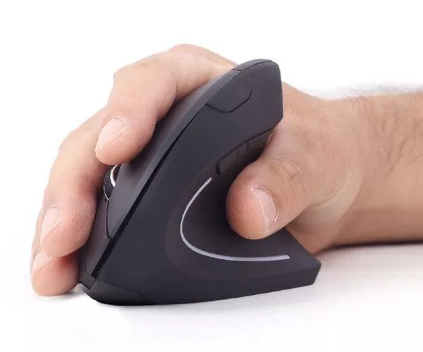 Raton &oacute;ptico inalambrico ergonomico vertical Gembird / 6 Botones / Negro / MUSW-ERGO-01