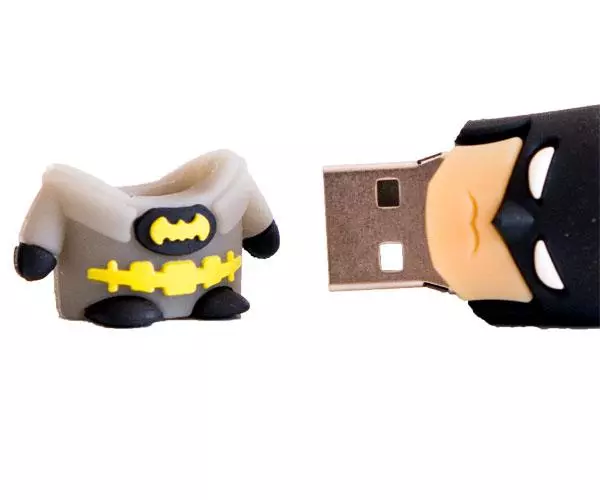 Pendrive Tech One Tech USB 2.0 / 32Gb / Super Bat / TEC5114-32