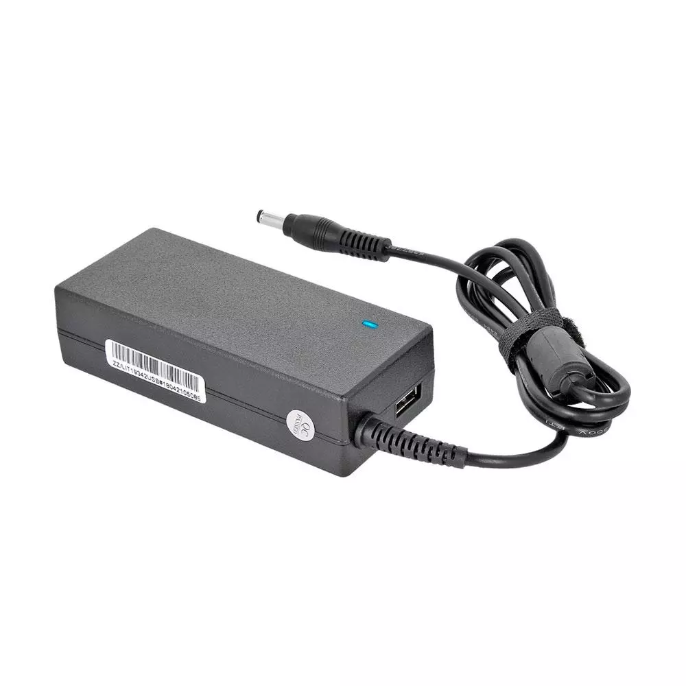 Cargador compatible para port&aacute;til ASUS / MSI / TOSHIBA / LENOVO / MEDION 65W 19V 3.42A 5.5x2.5 mm Puerto USB Movano